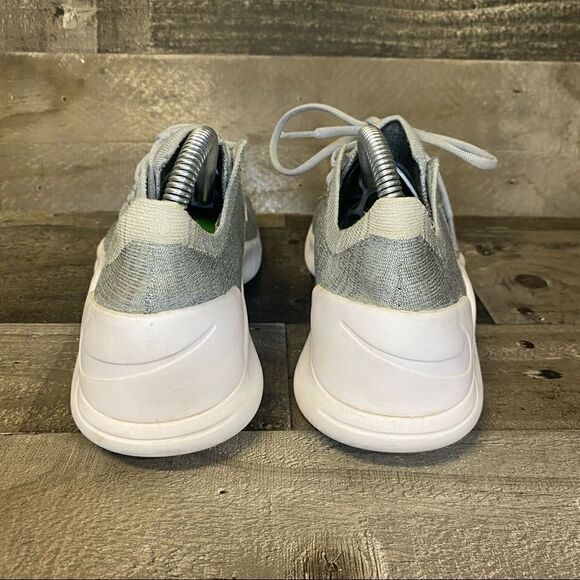 Nike free Womens 8.5 TR flyknit 3 942887-002 grey and white lace up - Picture 8 of 8